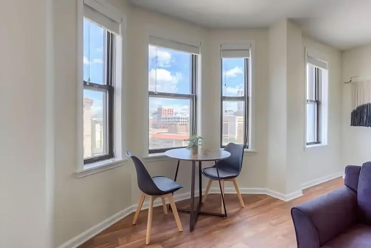 Perfect 1br In Prime Location & View Of Stadiums * Detroit