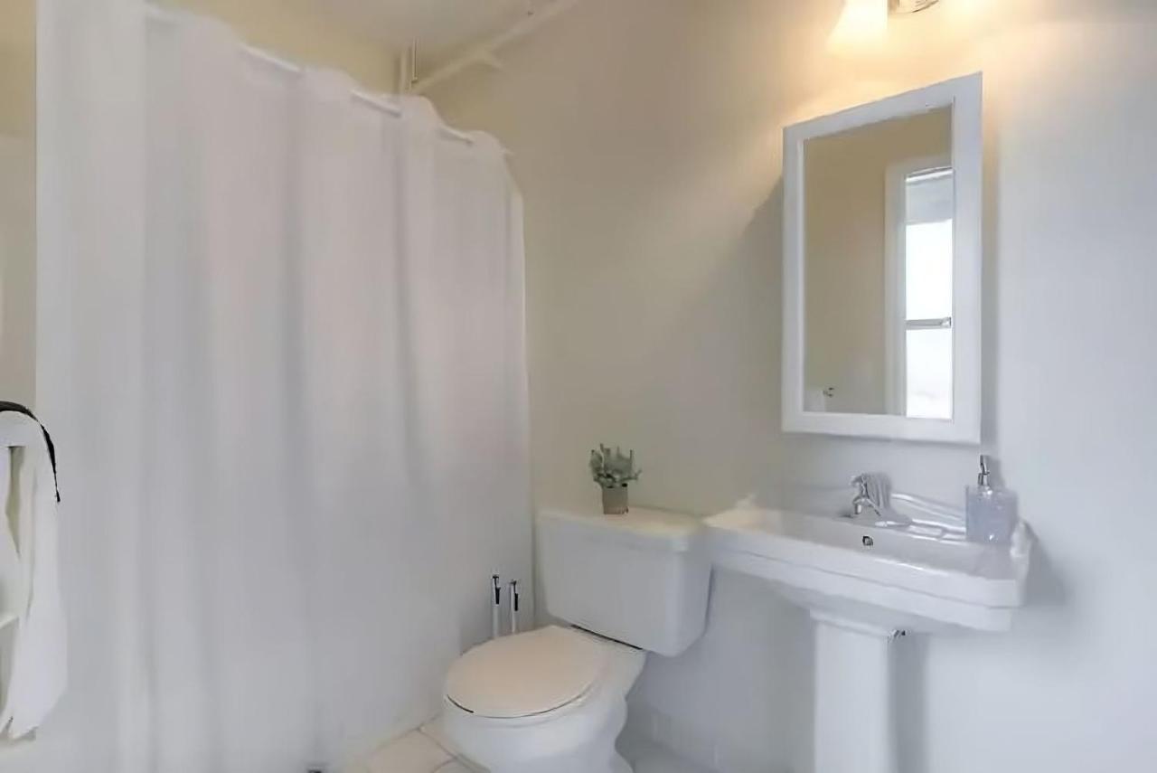 Perfect 1br In Prime Location & View Of Stadiums Apartment Detroit